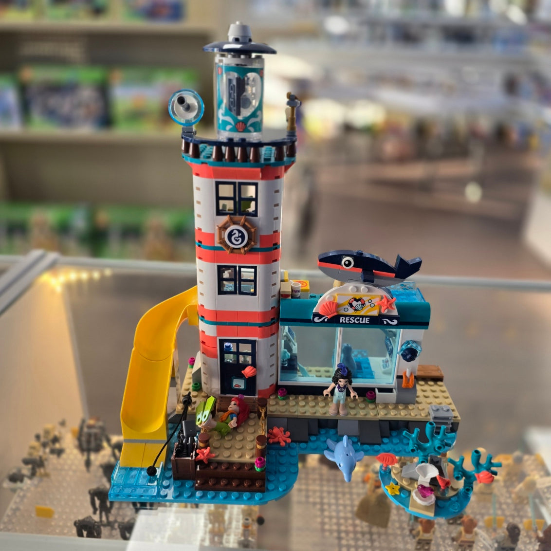 41380 Lighthouse Rescue Center (Retired) (Previously Owned) product image 1, provided for visual reference and product