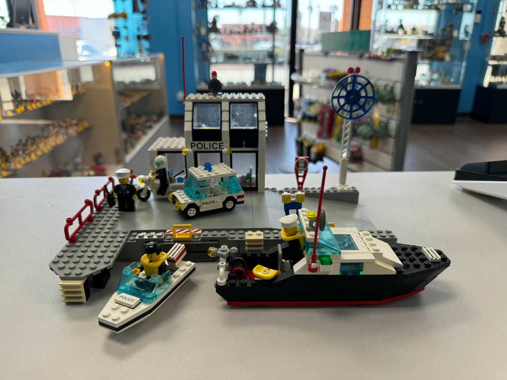 6540 LEGO City: Pier Police (Retired) (Previously Owned)