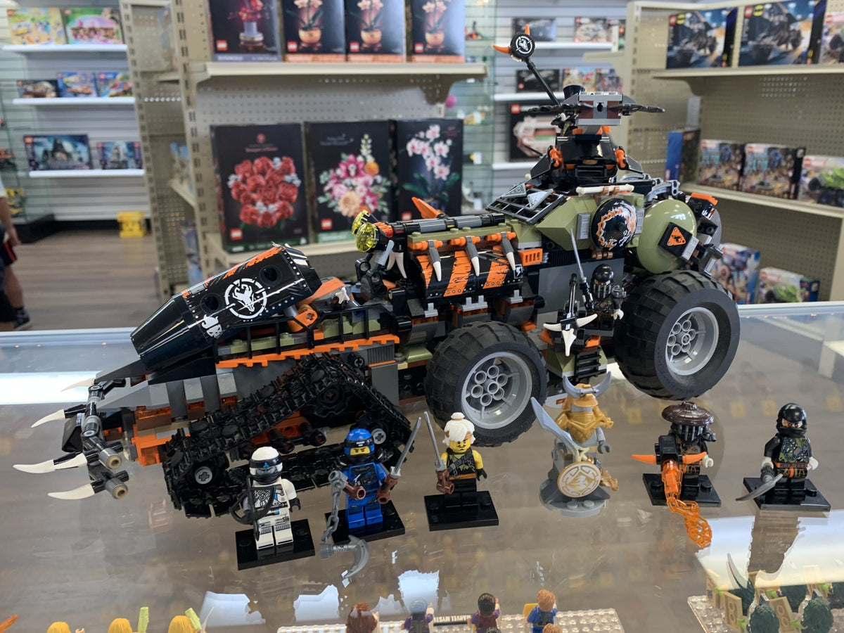 70654 LEGO Ninjago Dieselnaut (Retired) (Previously Owned) product image 1, provided for visual reference and product detail