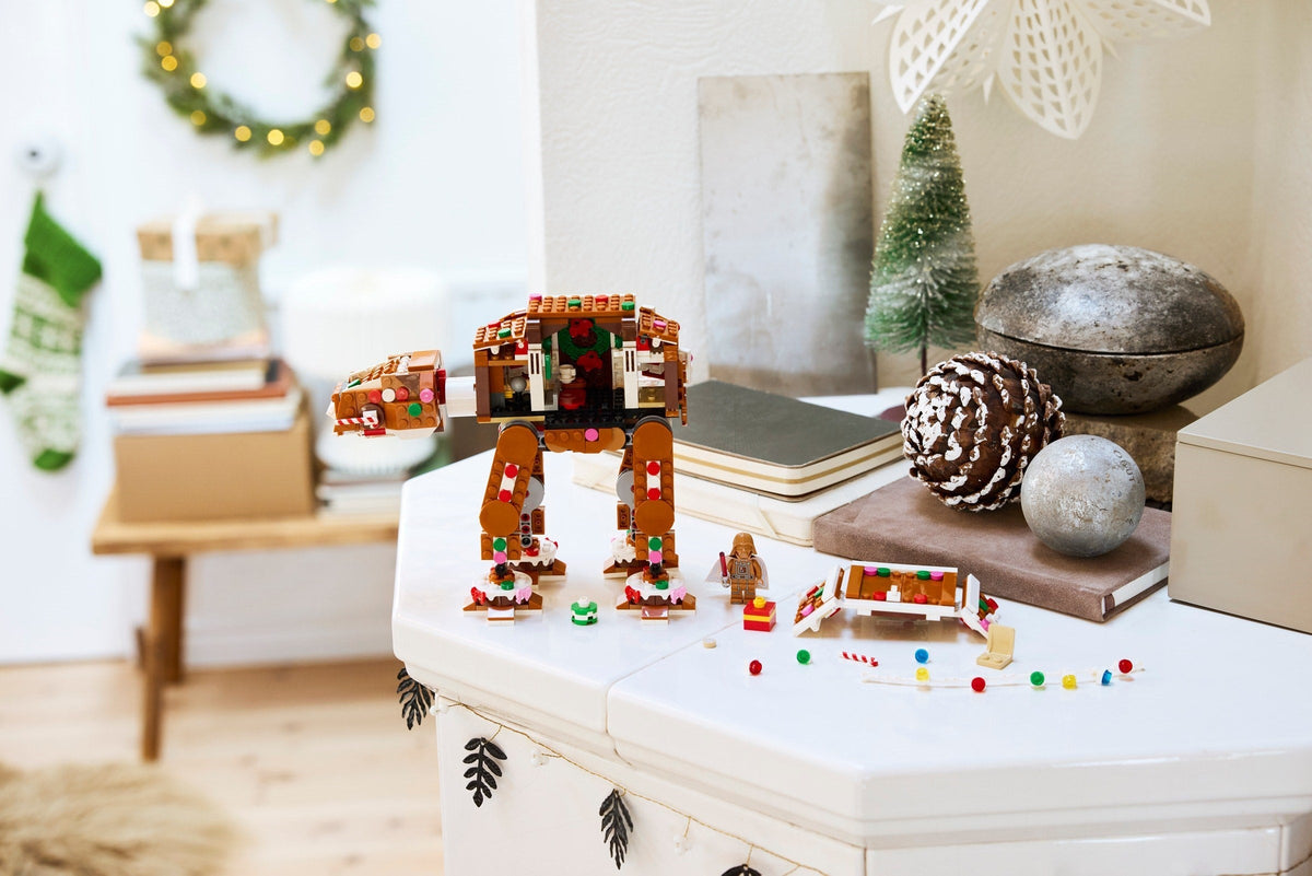 40806 Gingerbread AT-AT product image 2, provided for visual reference and product detail review