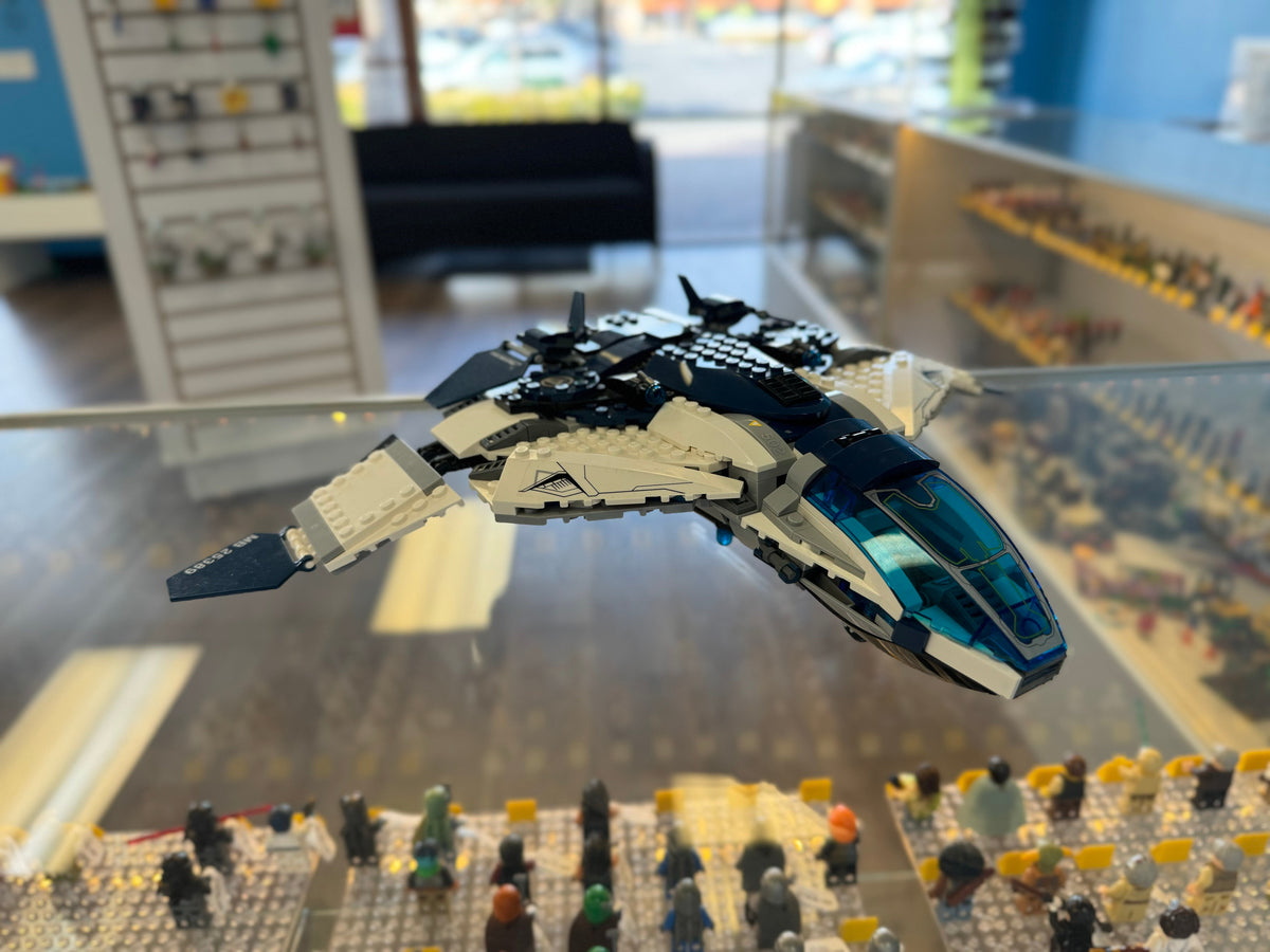 76032 LEGO Marvel: The Avengers Quinjet City Chase (Retired) (Previously Owned) product image 1, provided for visual