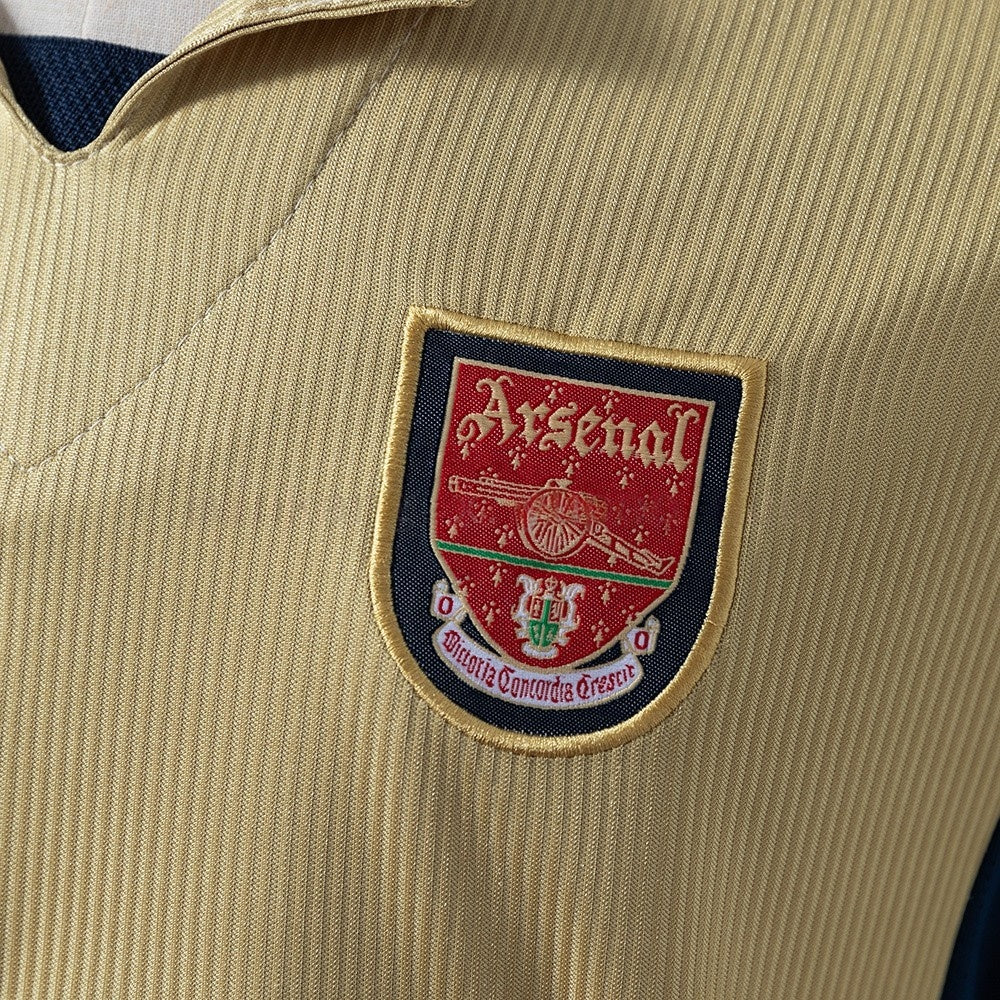 Arsenal Jersey 2001-02 Away Retro Football Kit Long Sleeves product image 6