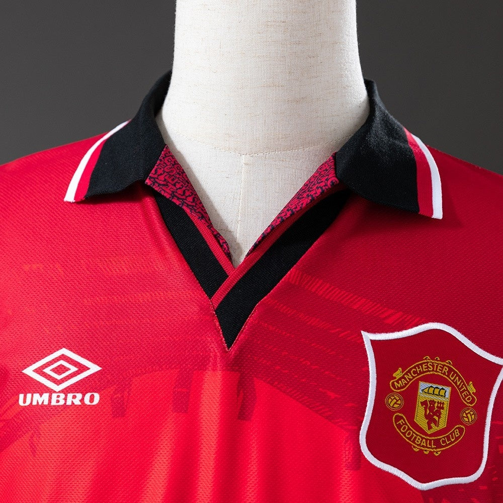 Manchester United Jersey 1994-96 Home Retro Kit product image 7