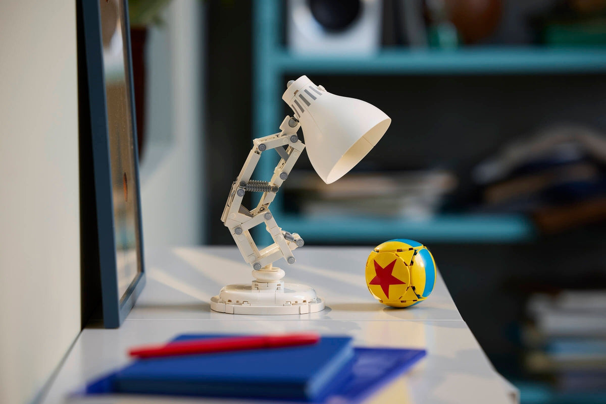 21357 Disney Pixar Luxo Jr. product image 3, provided for visual reference and product detail review