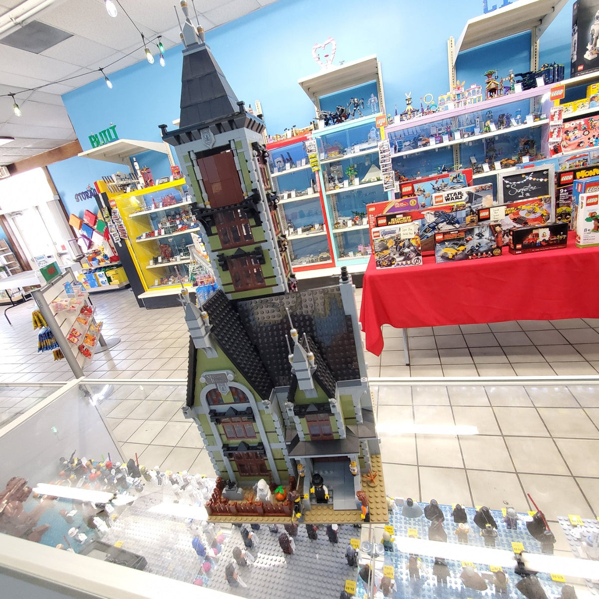 10273 LEGO Creator: Haunted House (Previously Owned) product image 1, provided for visual reference and product detail review