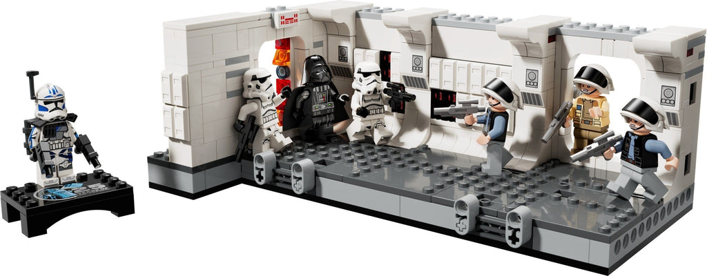 75387 LEGO Star Wars: Boarding the Tantive IV™ product image 2, provided for visual reference and product detail review
