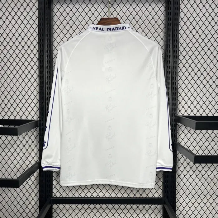 Retro Real Madrid Home Kit 1994/96 Long Sleeves Football product image 5