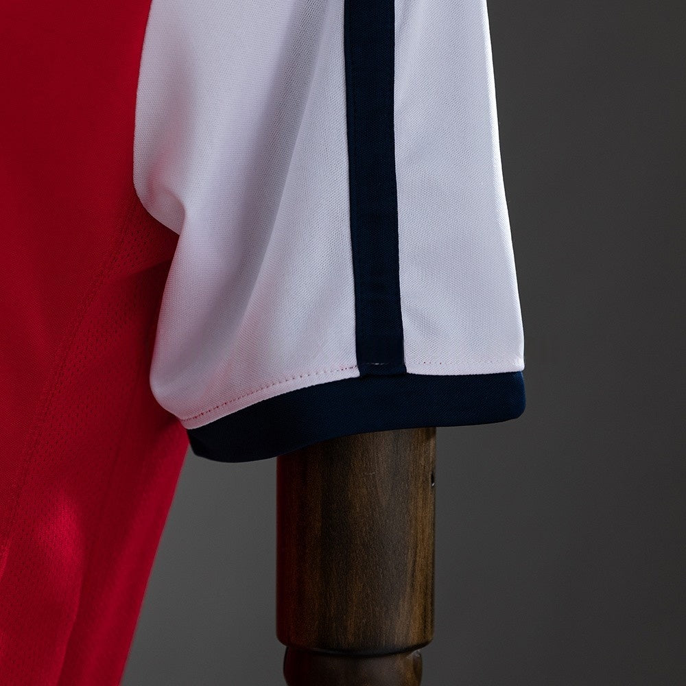 Arsenal Jersey 2001-02 Home Retro Football Kit product image 4