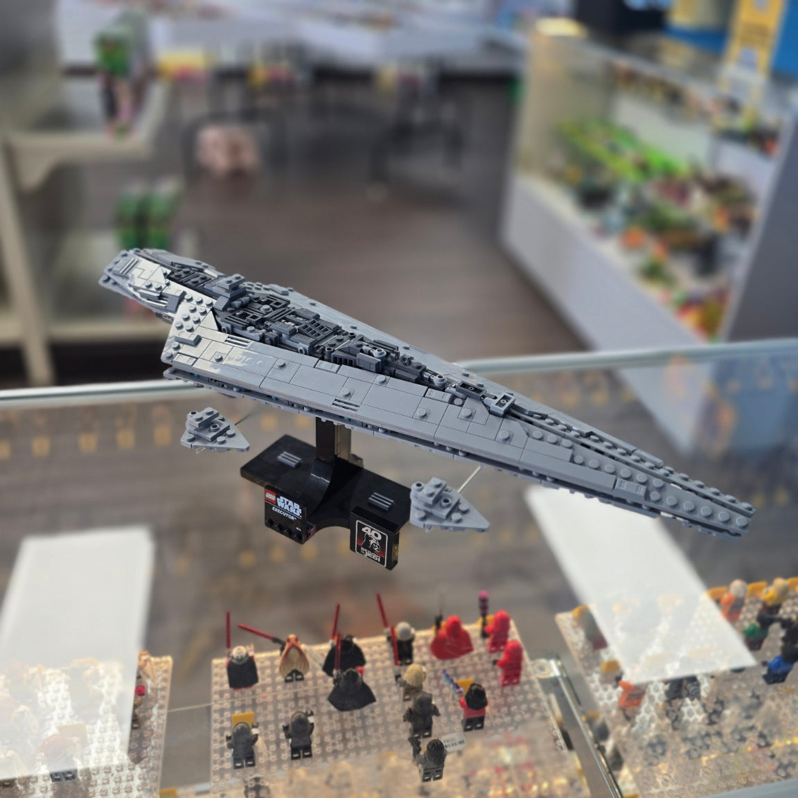 75356 LEGO Star Wars: Executor Super Star Destroyer (Previously Owned) product image 1, provided for visual reference and