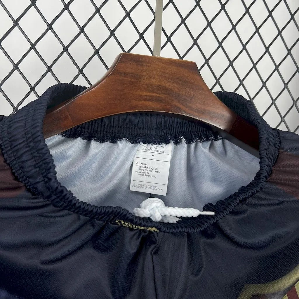 Barcelona Shorts 25/26 Travis Scott Football Kit Soccer product image 4