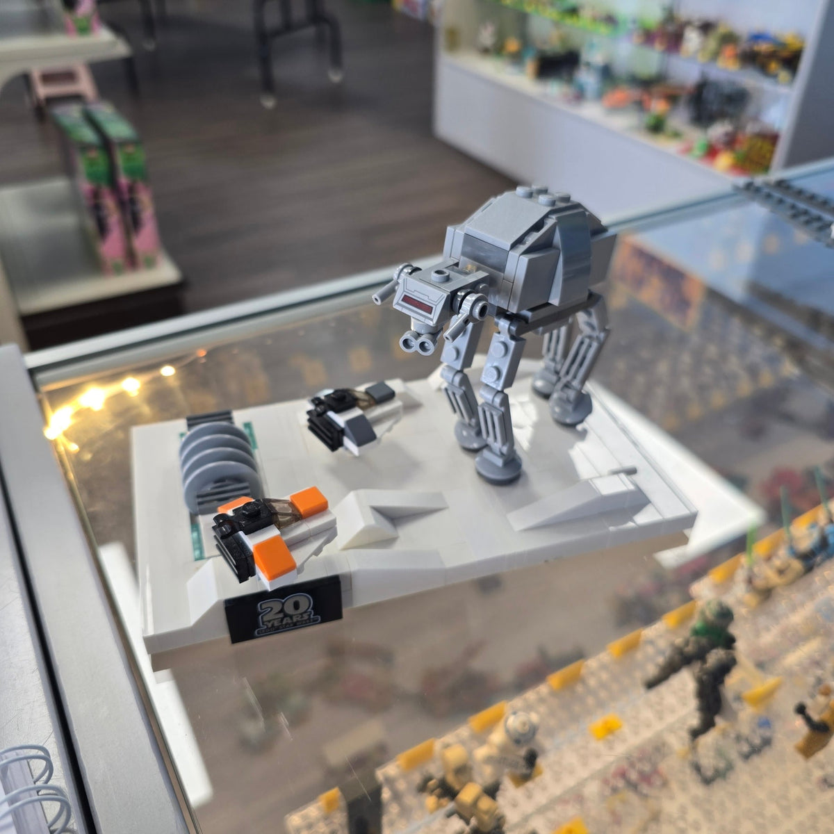 40333 Star Wars Battle of Hoth 20th Anniversary Edition (Retired) (Previously Owned) product image 1, provided for visual