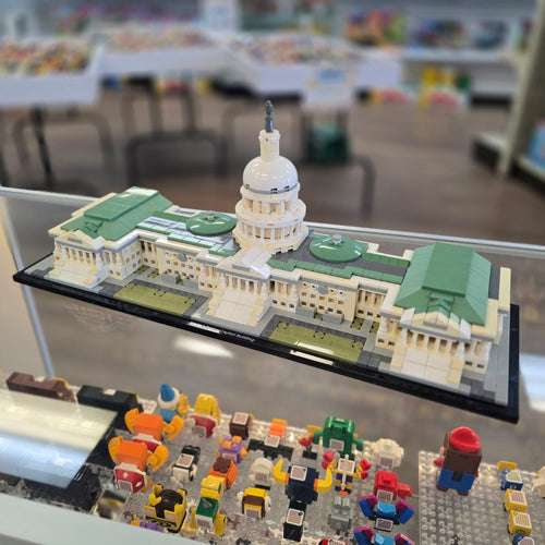 21030 United States Capitol Building (Retired) (Previously Owned) product image 1, provided for visual reference and product