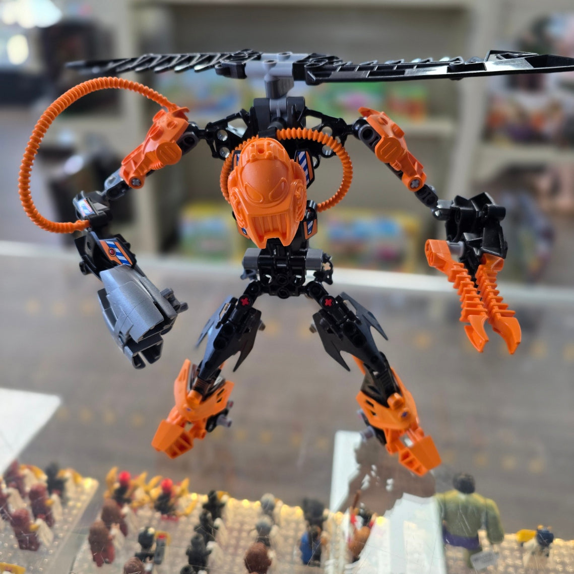 7162 Hero Factory: Rotor (Retired) (Previously Owned) product image 1, provided for visual reference and product detail