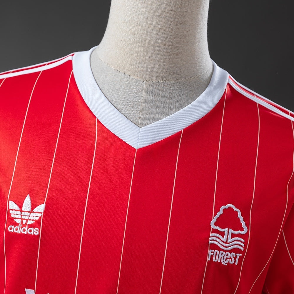 Nottingham Forest Away Jersey 1982-84 Retro Football Kit product image 3