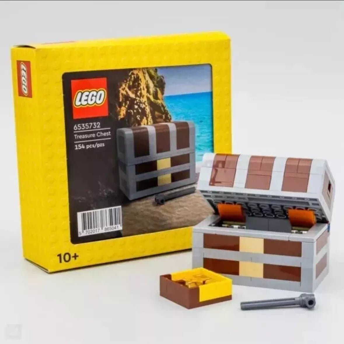 6535734 Treasure Chest (Retired) (New Sealed) product image 1, provided for visual reference and product detail review