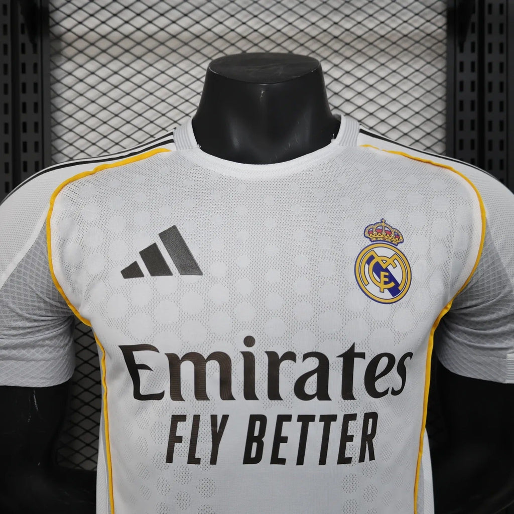 Player Version Real Madrid Jersey 25/26 Home Football Kit product image 9