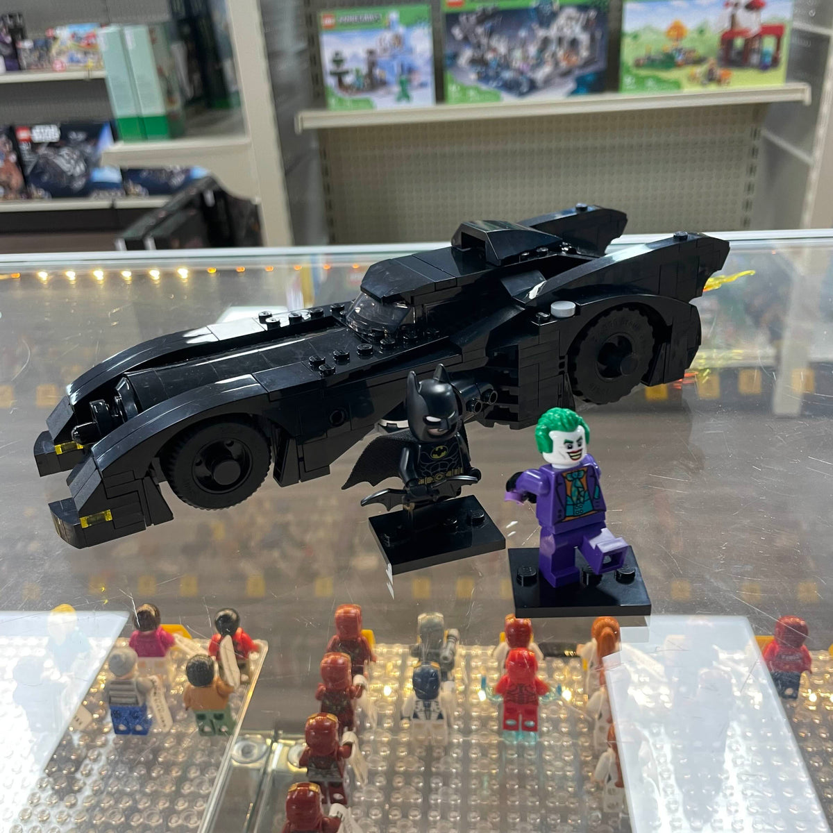 76224 Batmobile™: Batman™ vs. The Joker™ Chase (Previously Owned) product image 1, provided for visual reference and product