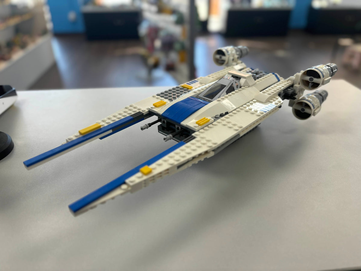 75155 LEGO Star Wars: Rebel U-wing Fighter (Retired) (Previously Owned) product image 1, provided for visual reference and