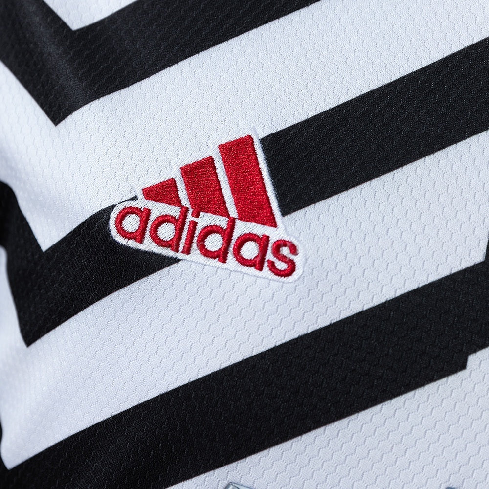 Manchester United Third Jersey 2020-21 Retro Football Kit product image 4