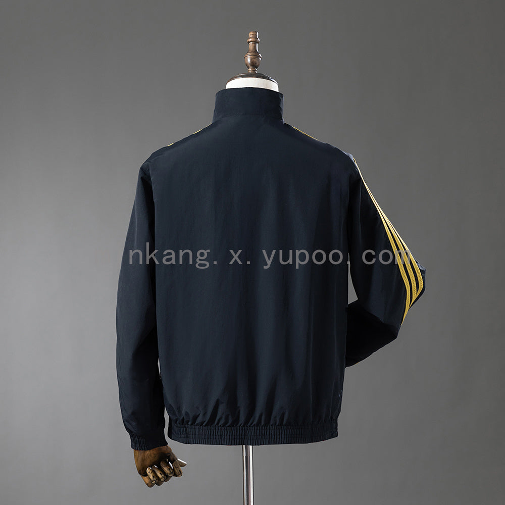 Manchester United Windbreaker 2025/26 Reversible Football product image 6