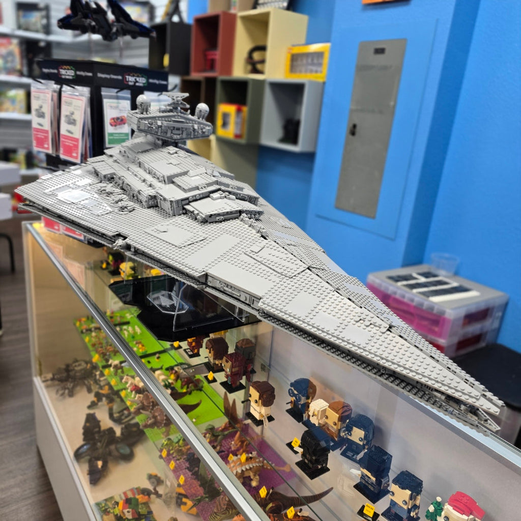 75252 LEGO Star Wars: Imperial Star Destroyer - UCS (2nd edition) (Retired) (Previously Owned) product image 1, provided for