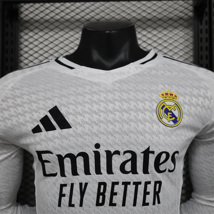 Player Version Real Madrid Home Kit 24/25 Football Jersey product image 2